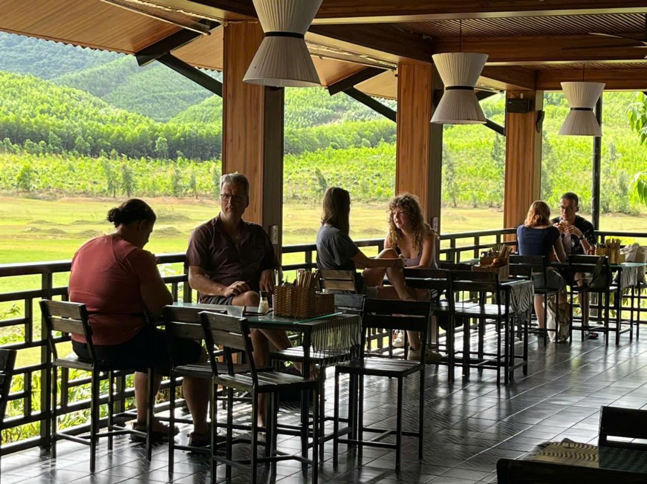 Nguyen Shack Retreat Resort 퐁냐 외부 사진