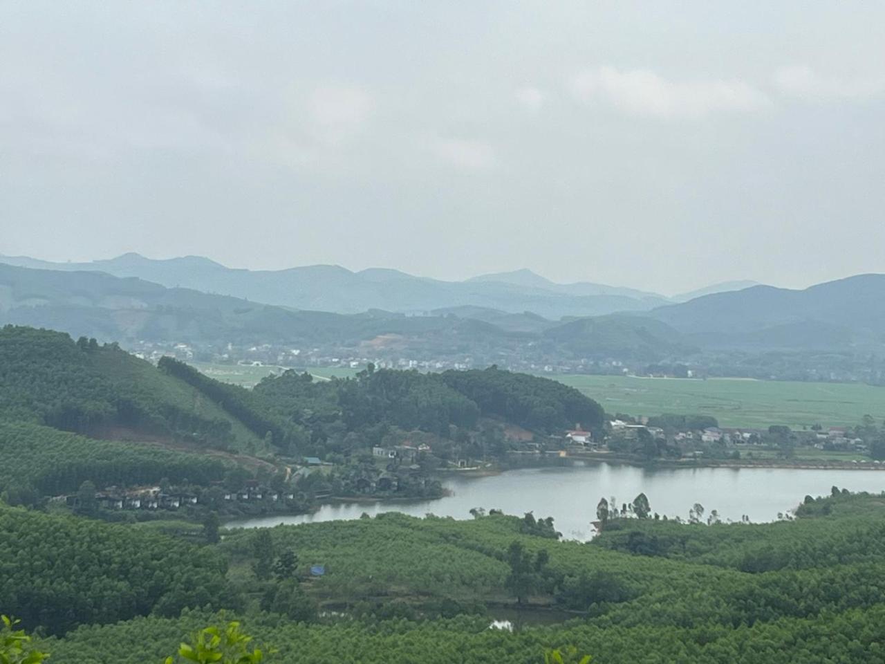 Nguyen Shack Retreat Resort 퐁냐 외부 사진